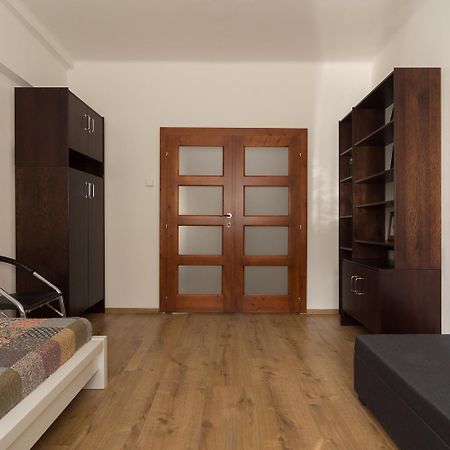 Apartment Anna Bratislava Exteriör bild